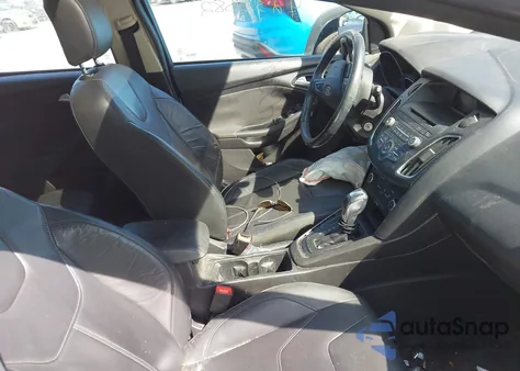 2015 Ford Focus Se from USA, damaged, VIN 1FADP3K26FL235125